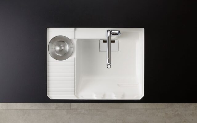 Yoshimoto Kitchen Sink UHS820 in white color