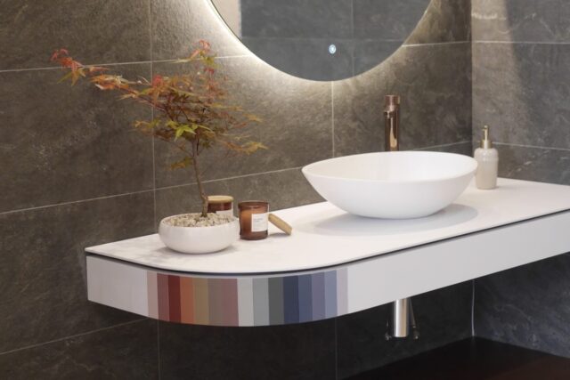 Chậu rửa mặt đá đặt bàn cao cấp EG3550 của Yoshimoto tại Showroom KithchenTown, Hà Nội