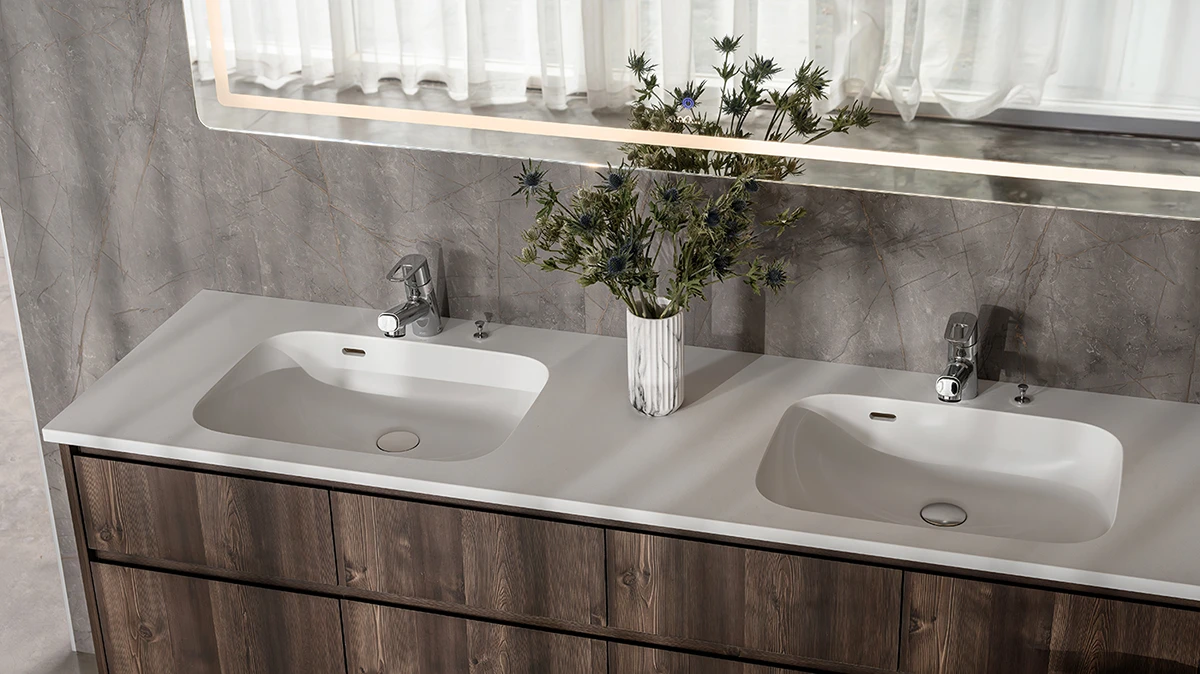 Chậu rửa mặt đá cẩm thạch nhân tạo BMC tại Showroom đối tác Mỹ Khang